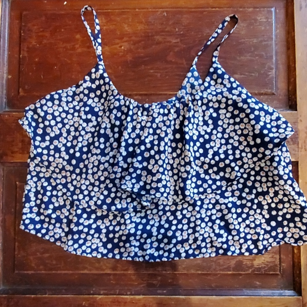 Daisy crop tank